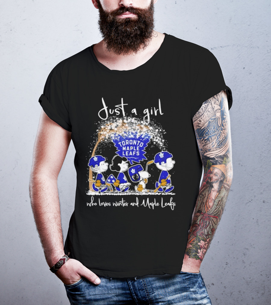 Just A Girl Who Loves Winter And Toronto Maple Leafs Peanuts T-Shirt