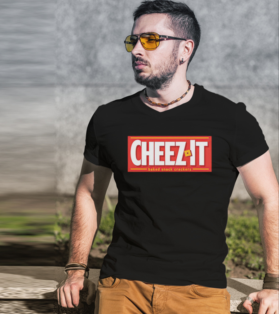 Cheez-It Baked Snack Crackers Iconic T-Shirt
