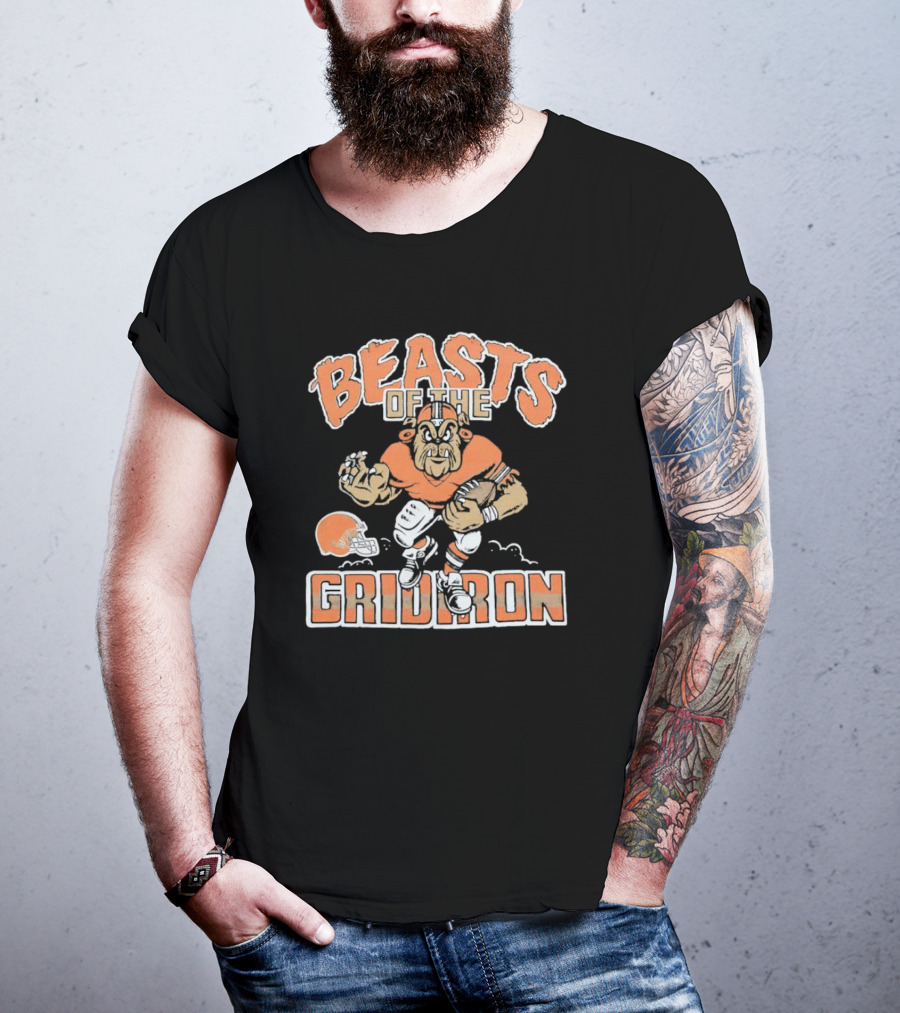 Cleveland Browns Beasts Of The Gridiron Football Bulldog T-Shirt