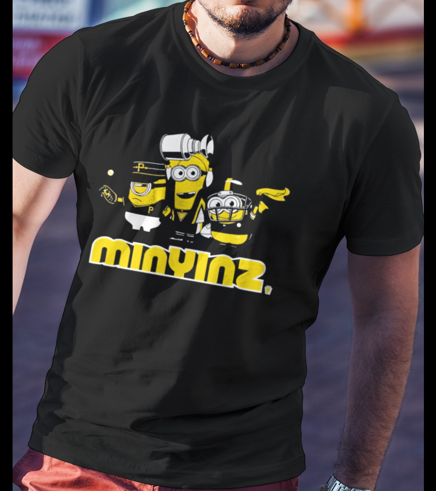 Minyinz Minions Pittsburgh Pirates Football And Baseball T-Shirt