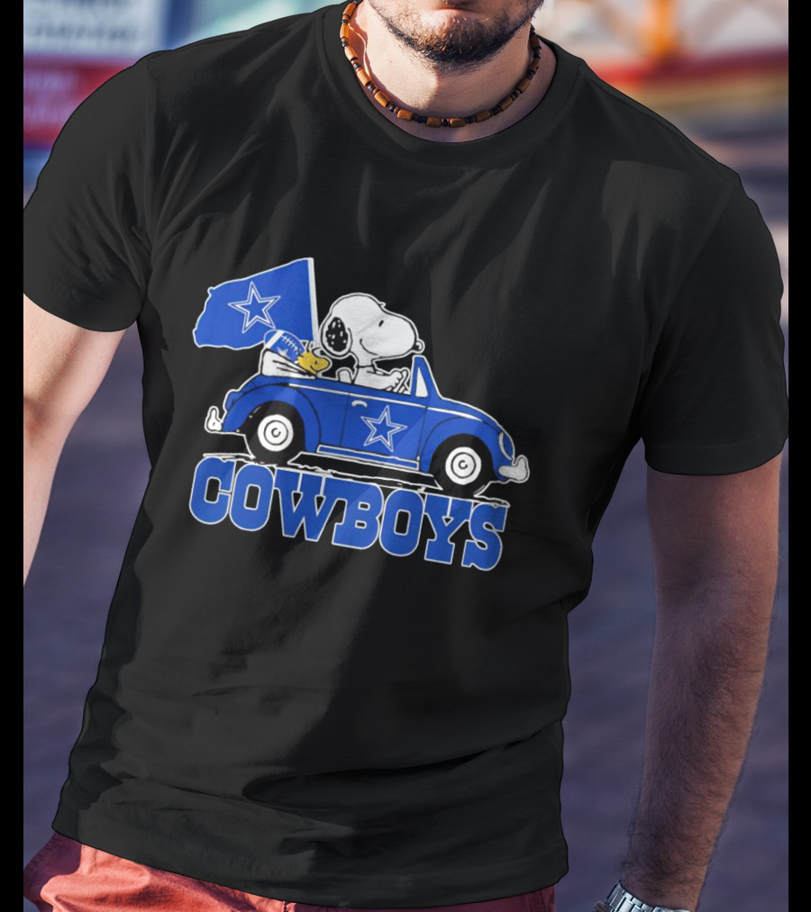 Snoopy And Woodstock Driving Car Cowboys Flag T-Shirt
