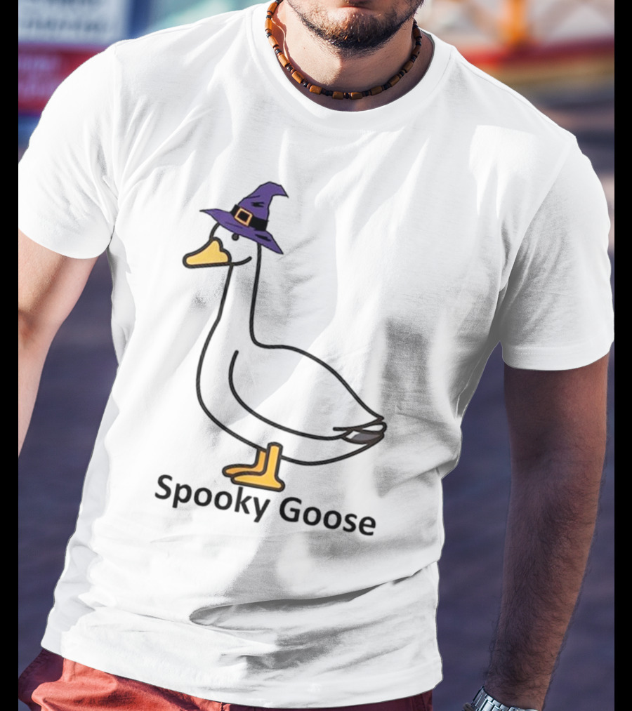 Spooky Goose Witch Hat Funny Goose Halloween T-Shirt