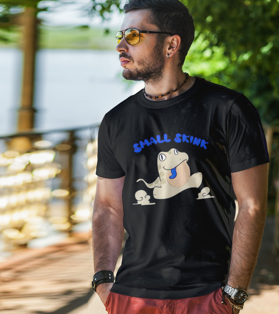 Small Skink Blue-Tongued Frog Style Retro T-Shirt