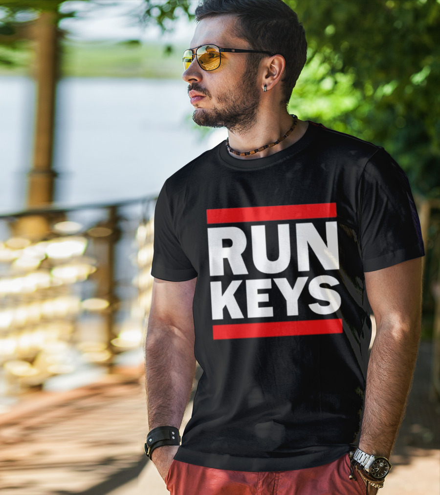 RUN KEYS Hip Hop T-Shirt