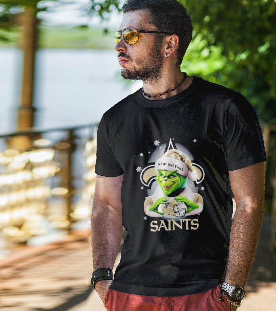 Grinch New Orleans Saints Christmas Snowflakes Football T-Shirt