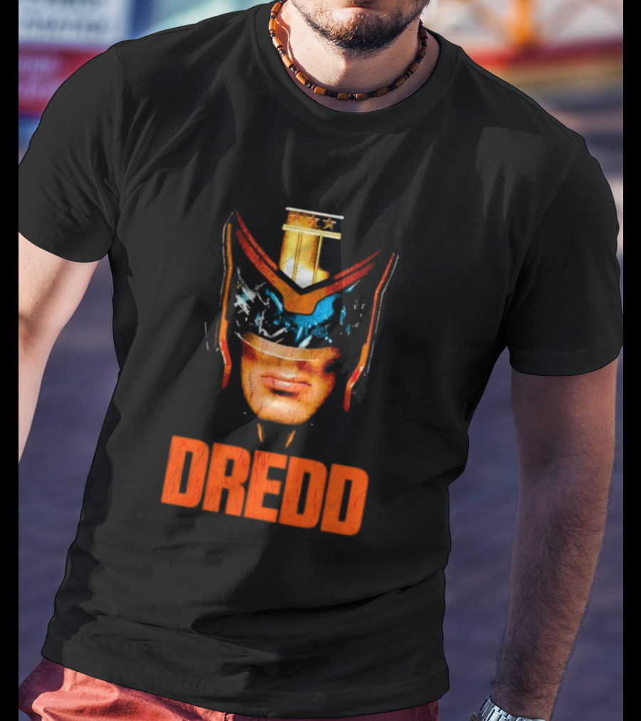 Judge Dredd Helmet Vintage Retro Dredd T-Shirt