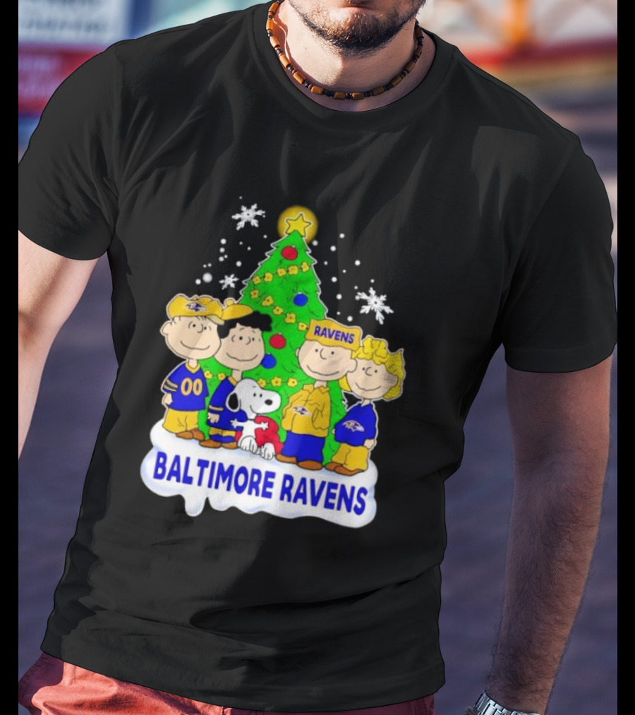 Baltimore Ravens Christmas Tree With Peanuts Characters T-Shirt