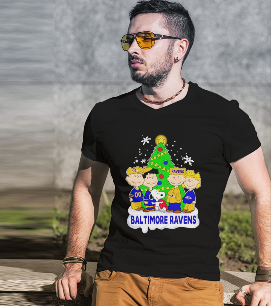 Baltimore Ravens Christmas Tree With Peanuts Characters T-Shirt