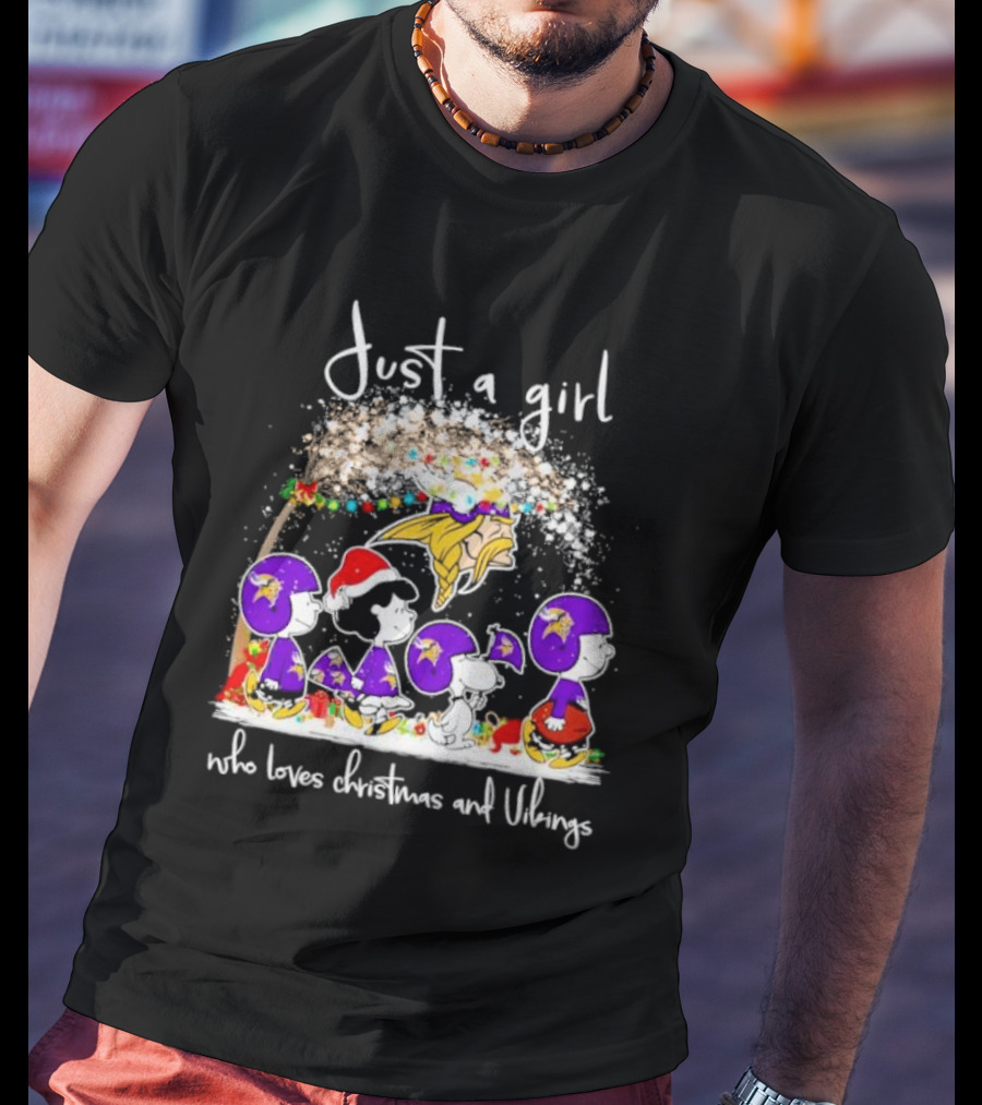Just A Girl Who Loves Christmas And Vikings Peanuts T-Shirt