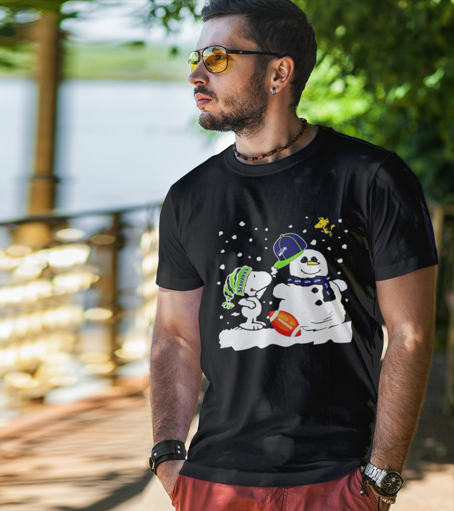 Seattle Seahawks Snoopy Snowman Hat Winter Football Scene T-Shirt