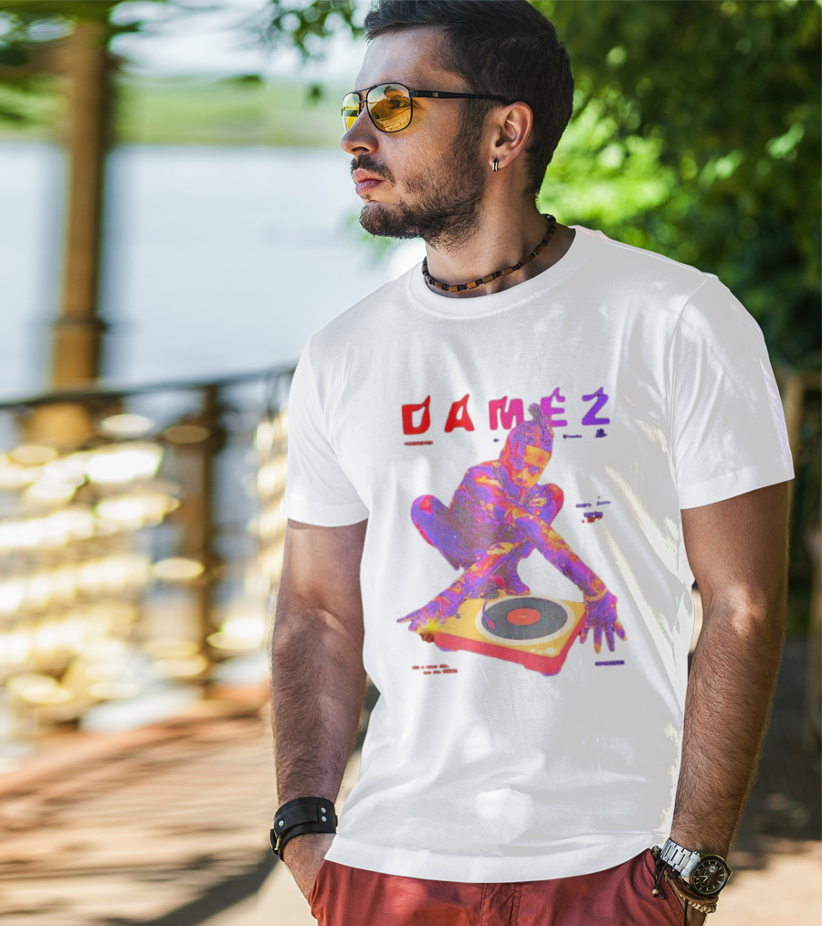 Damez Presents HIPHOP50 Vibrant Turntable Experience T-Shirt