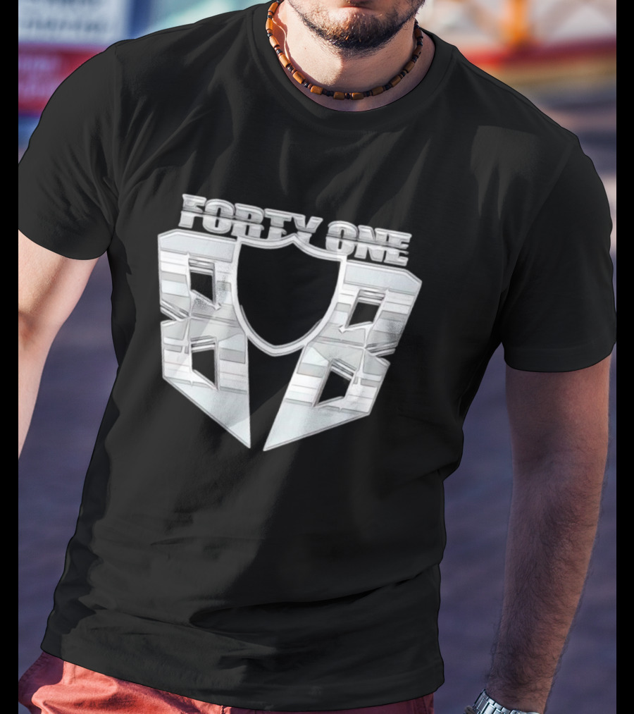 FORTY ONE BOB Silver Shield Style Raider Aesthetic T-Shirt