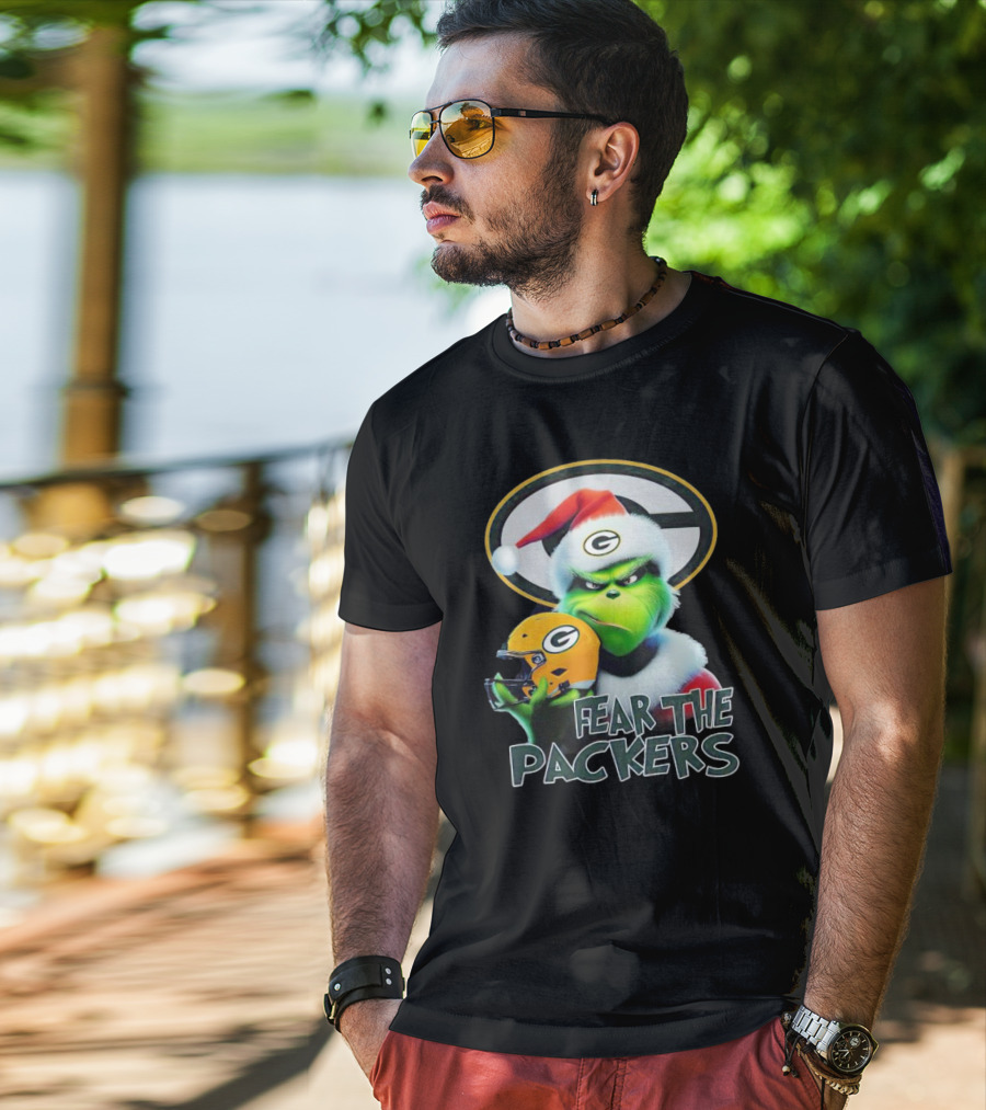 Grinch Fear The Green Bay Packers Christmas G Helmet T-Shirt