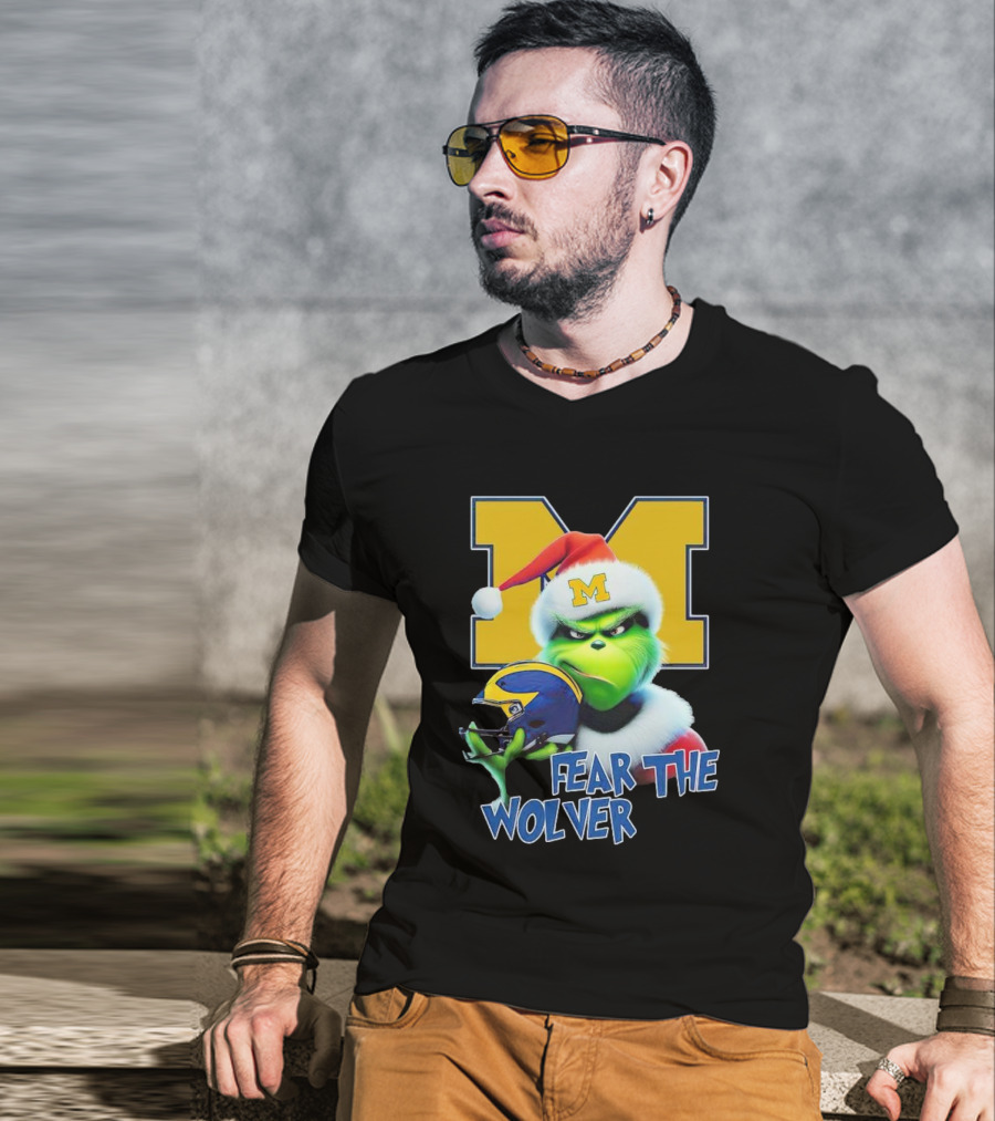 Grinch Michigan Wolverines Fear The Wolver Christmas T-Shirt