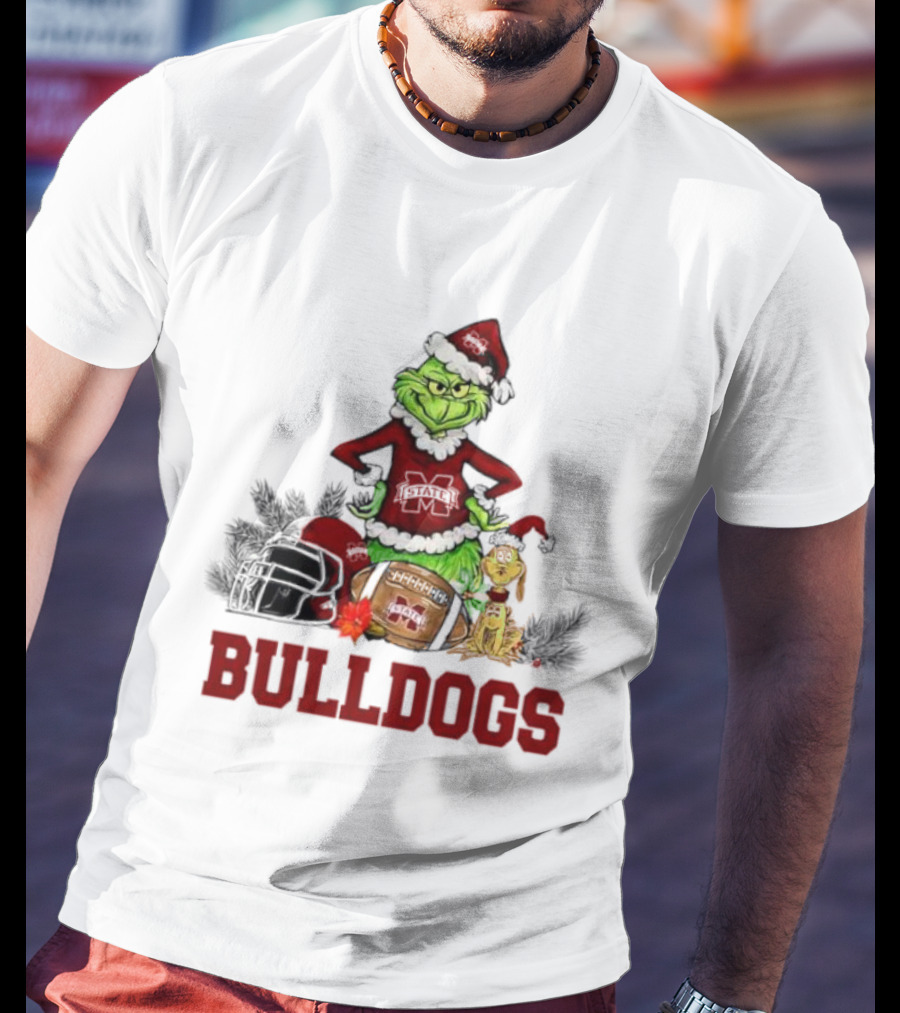 Bulldogs Grinch Max Dog Christmas Football Santa Hat T-Shirt