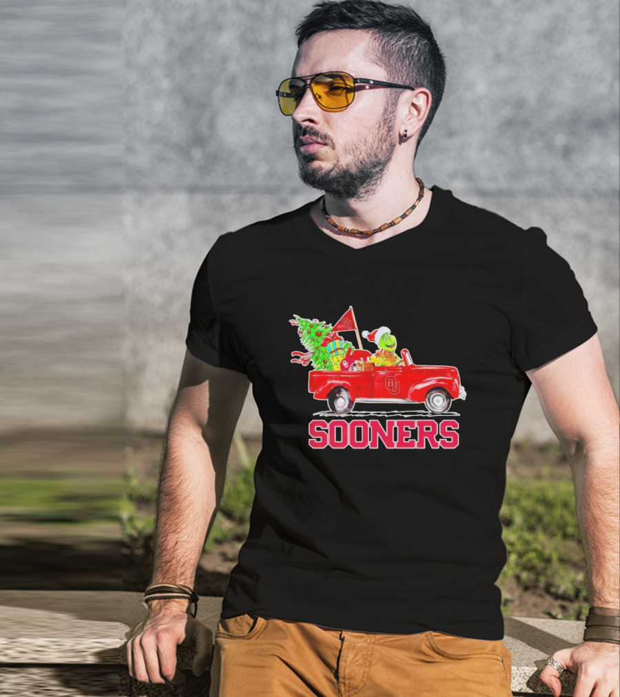Sooners Grinch Driving Red Truck With Christmas Tree And Gifts T-Shirt