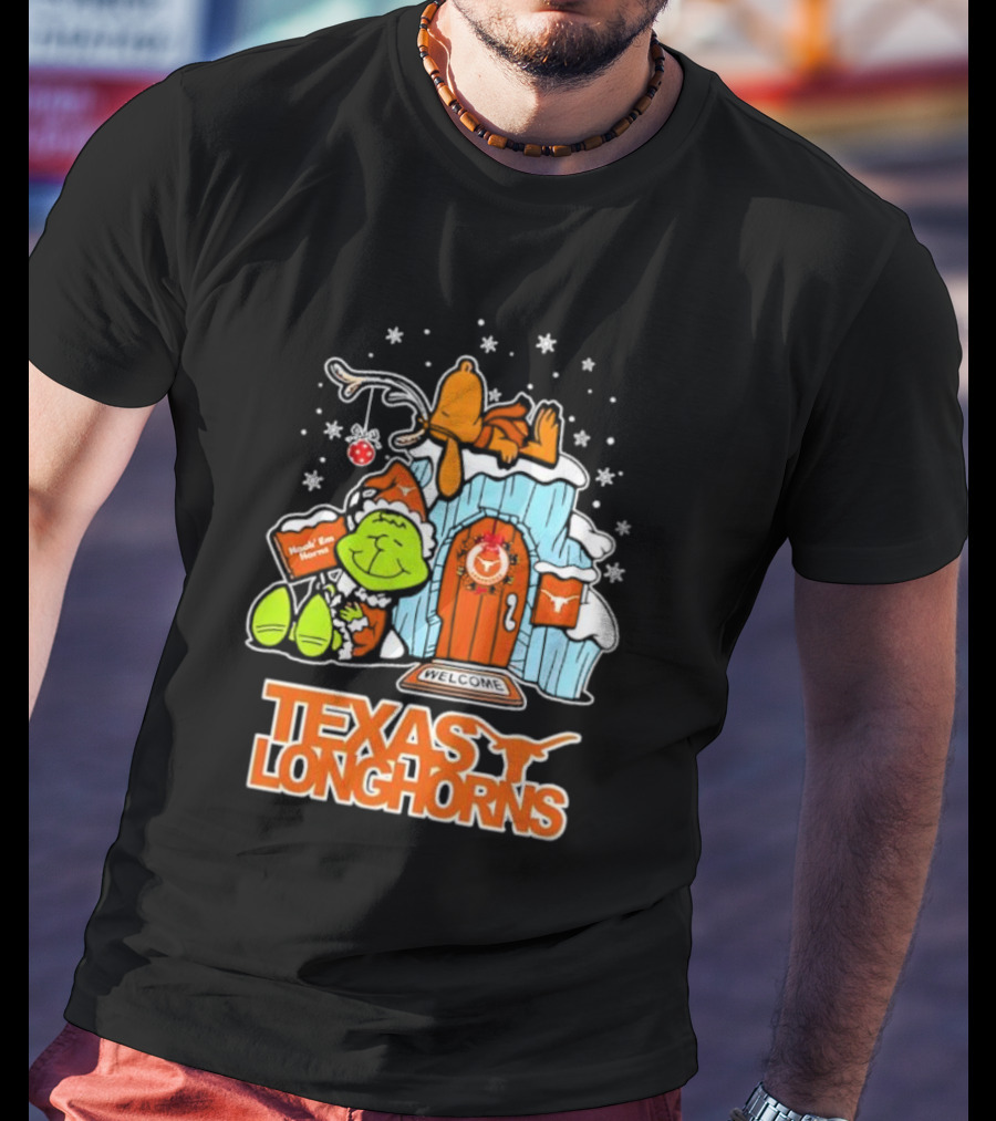 Peanuts Texas Longhorns Grinch Snoopy Merry Xmas Welcome T-Shirt