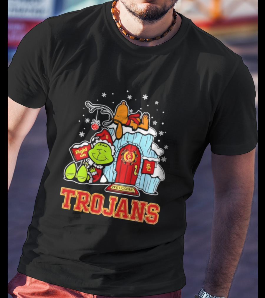 Peanuts USC Trojans Grinch Snoopy Christmas Fight On Welcome T-Shirt