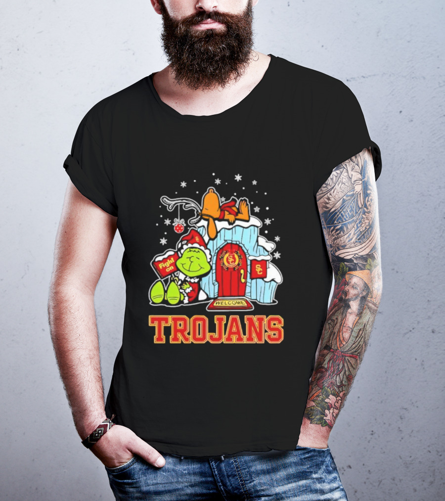 Peanuts USC Trojans Grinch Snoopy Christmas Fight On Welcome T-Shirt