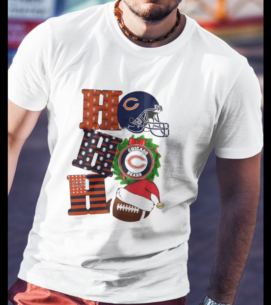 Chicago Bears Ho Ho Ho Merry Christmas Football Helmet Wreath Santa Hat T-Shirt
