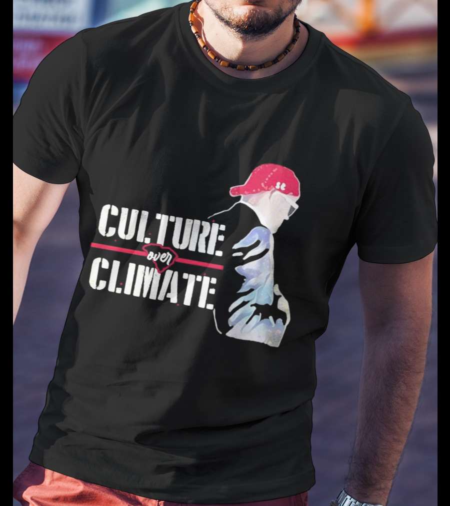 CULTURE OVER CLIMATE Red Cap Figure T-Shirt