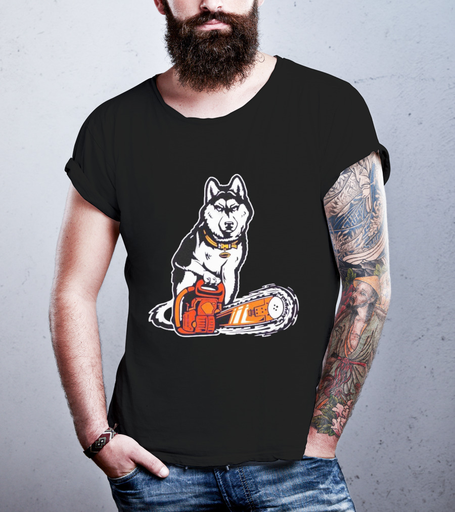 Washington Huskies Beaver Buster Chainsaw Dog T-Shirt