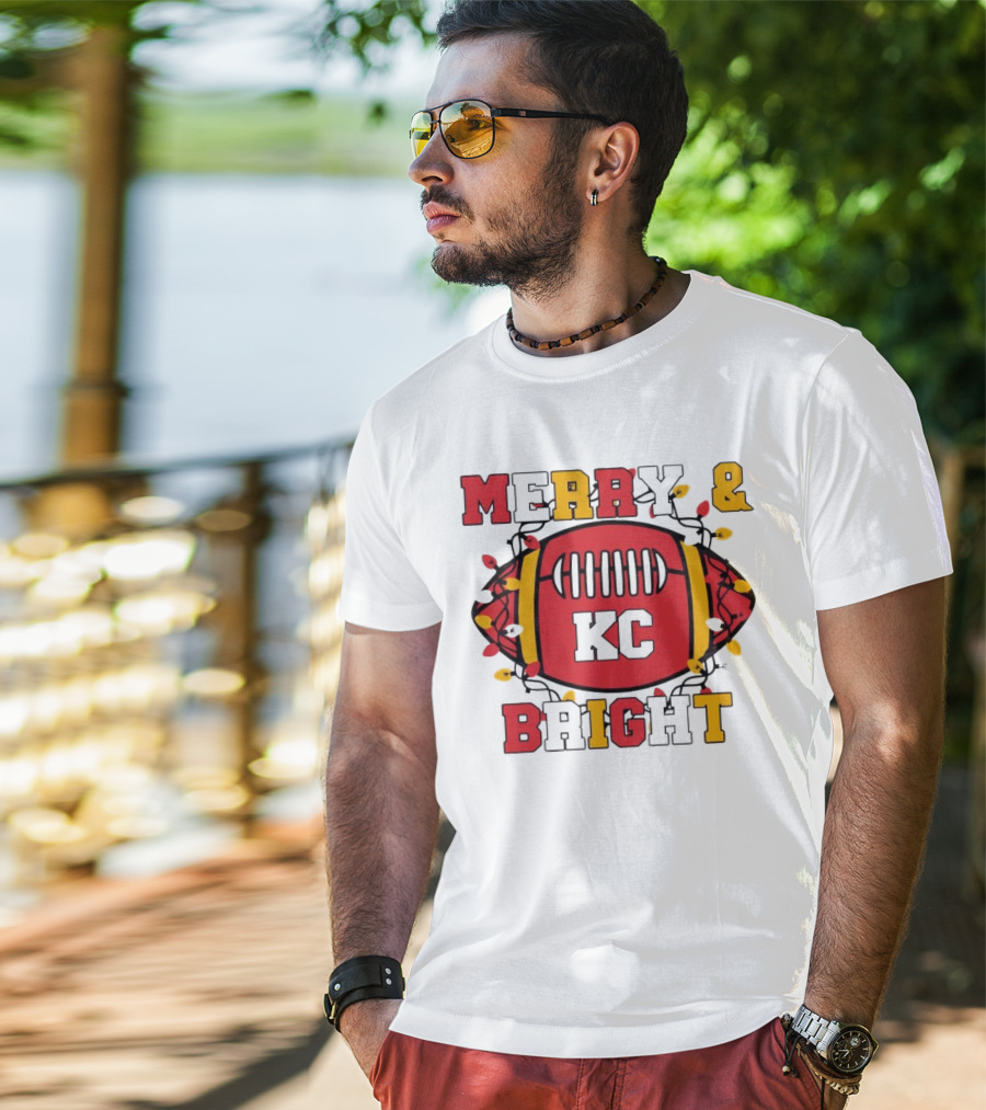 Kansas City Chiefs KC Merry And Bright Football Christmas T-Shirt