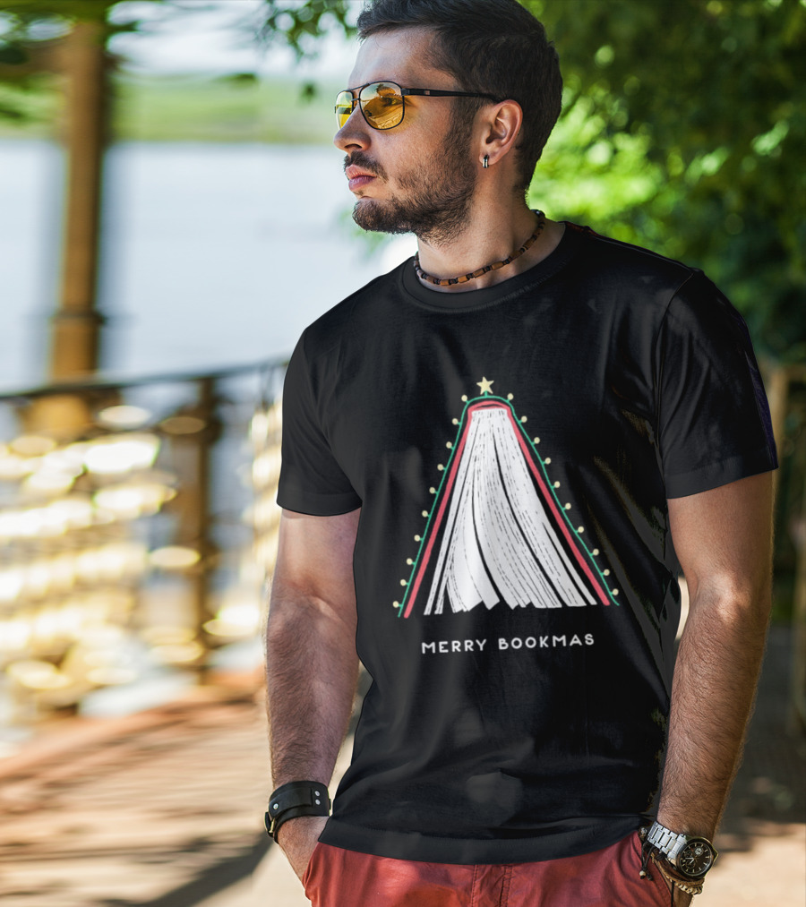 Merry Bookmas Christmas Tree Book Lights T-Shirt