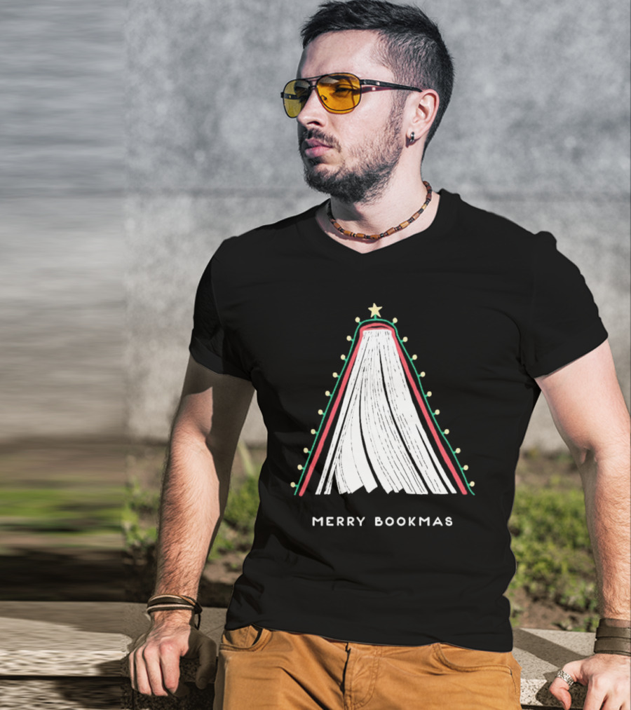 Merry Bookmas Christmas Tree Book Lights T-Shirt