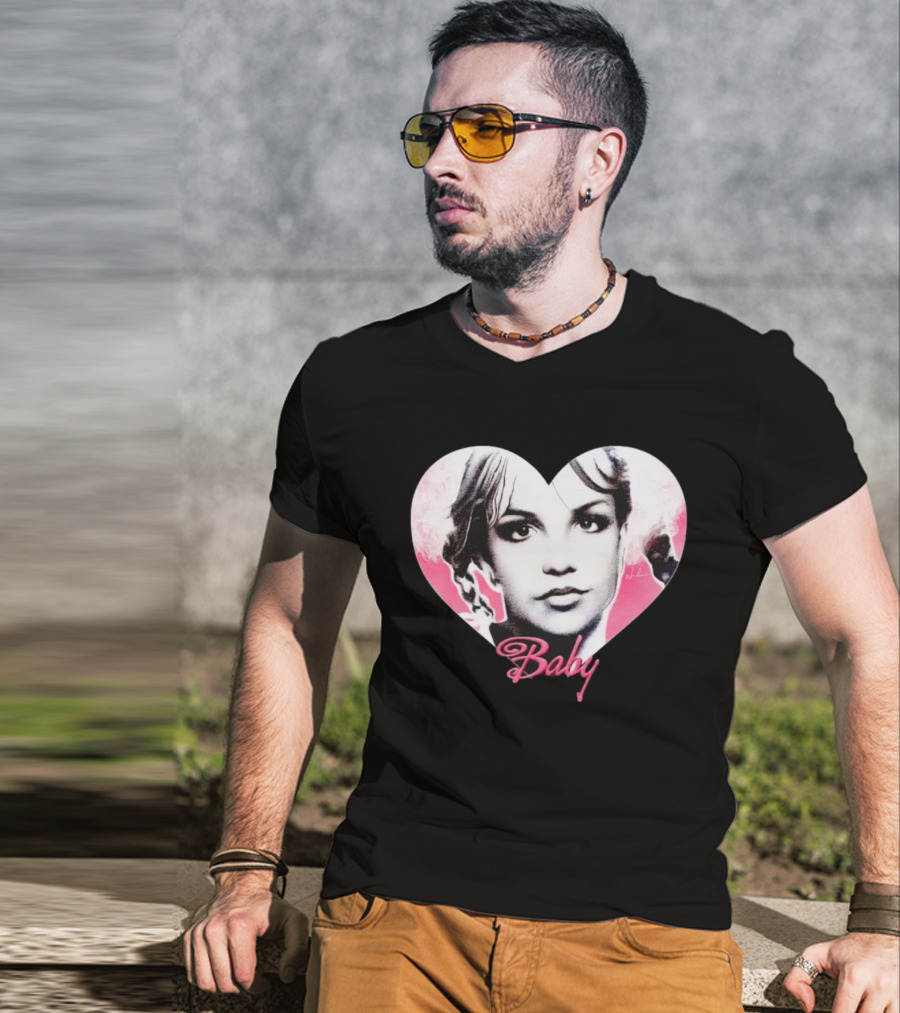 Britney Spears Baby Heart Portrait Pink Aesthetic T-Shirt