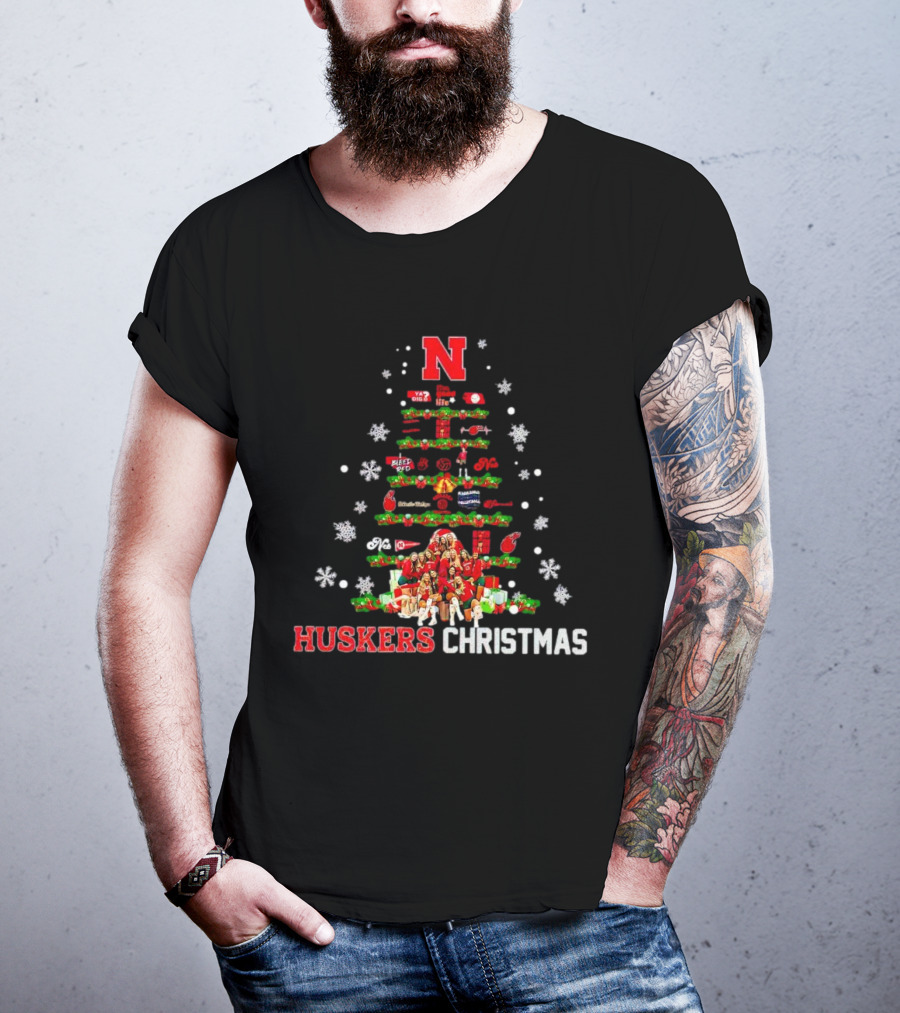 Huskers Christmas Tree With Nebraska Cornhuskers Logo And Holiday Decorations T-Shirt