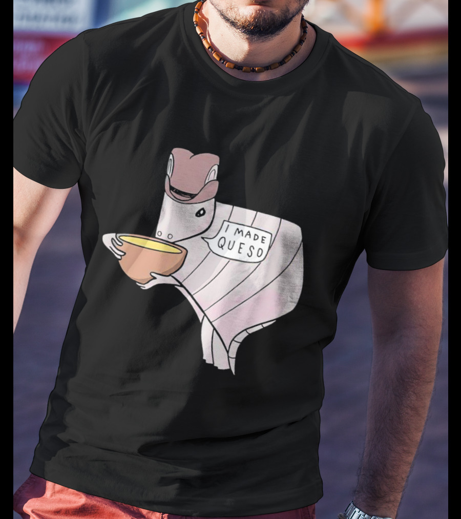 Quesodillo I Made Queso Armadillo Holding Cheese Bowl T-Shirt