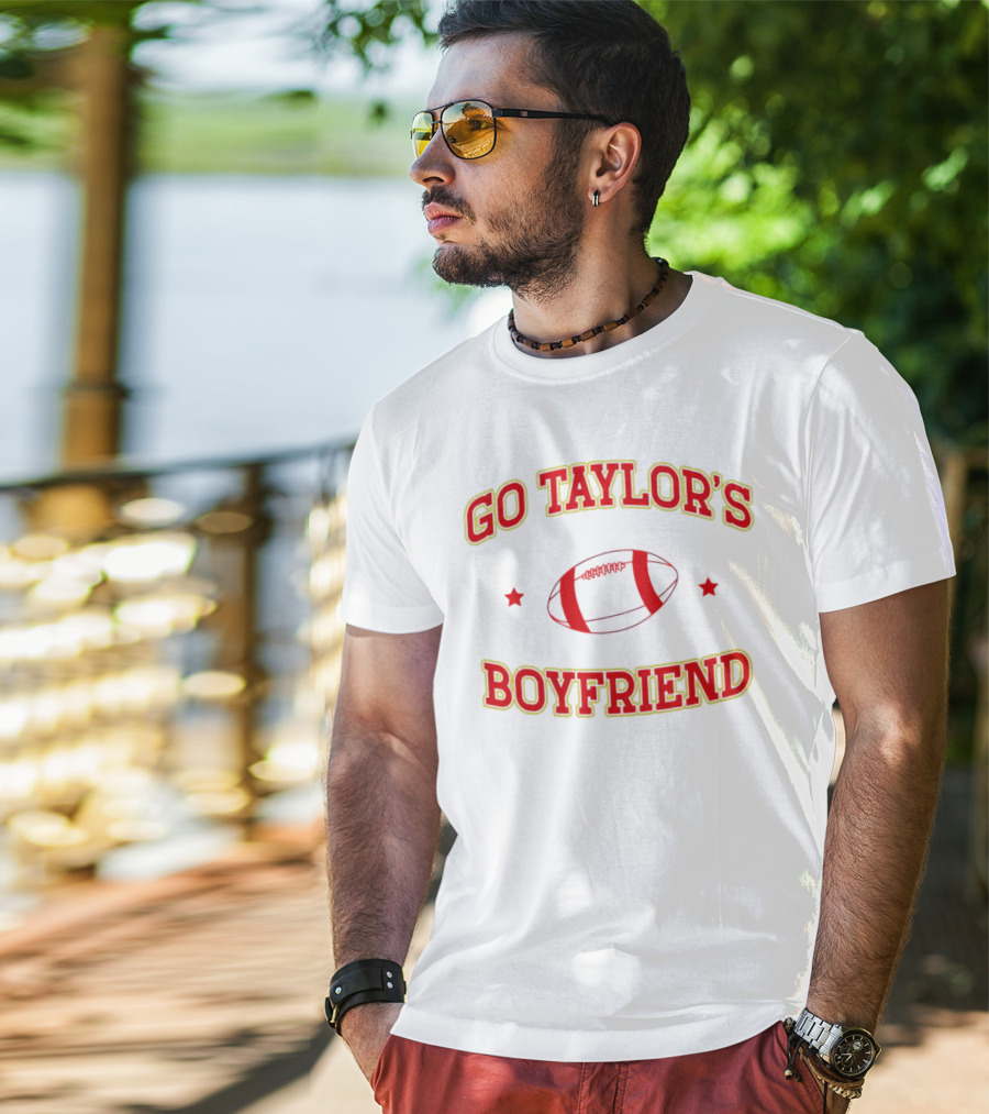 Go Taylor's Boyfriend Football Christmas T-Shirt