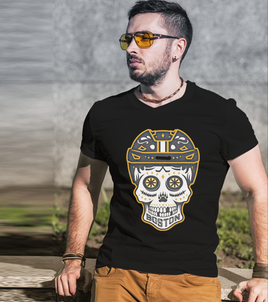 Boston Bruins Sugar Skull Helmet T-Shirt