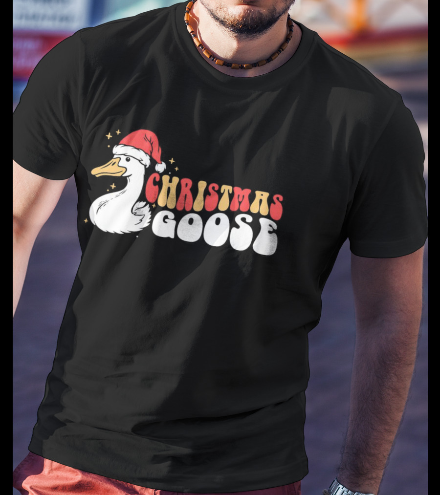 Christmas Goose Santa Hat Retro Holiday Duck T-Shirt
