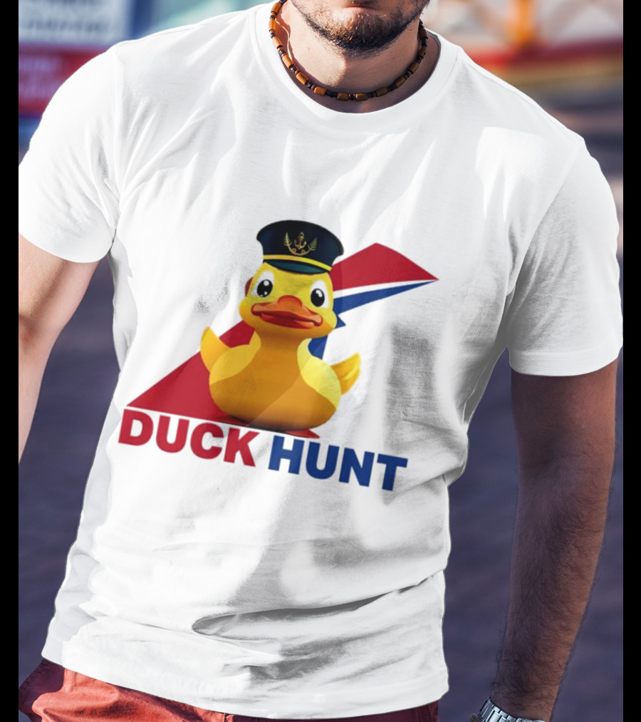 Cruising Duck Hunt Captain Rubber Duck Navy T-Shirt