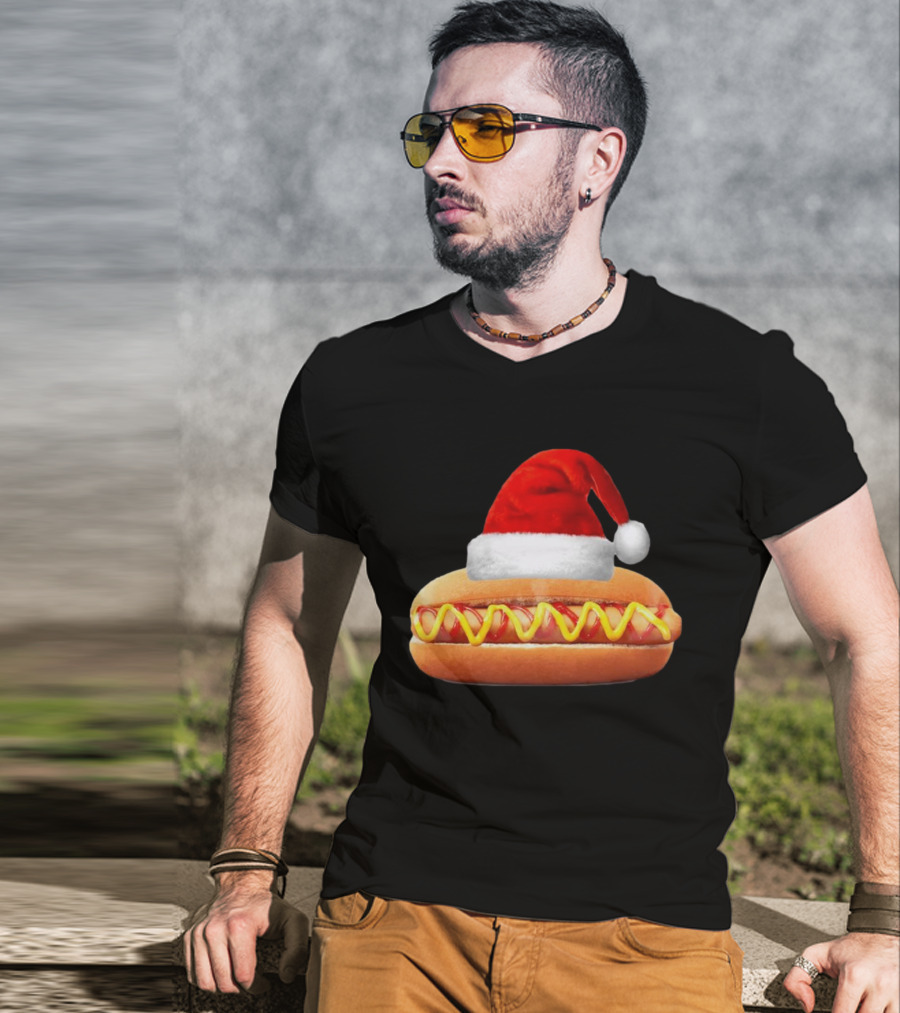Santa Hat Hot Dog Christmas Family Dinner T-Shirt