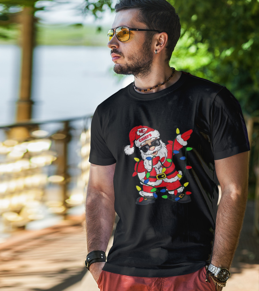Santa Dabbing Kansas City Chiefs Christmas Lights T-Shirt