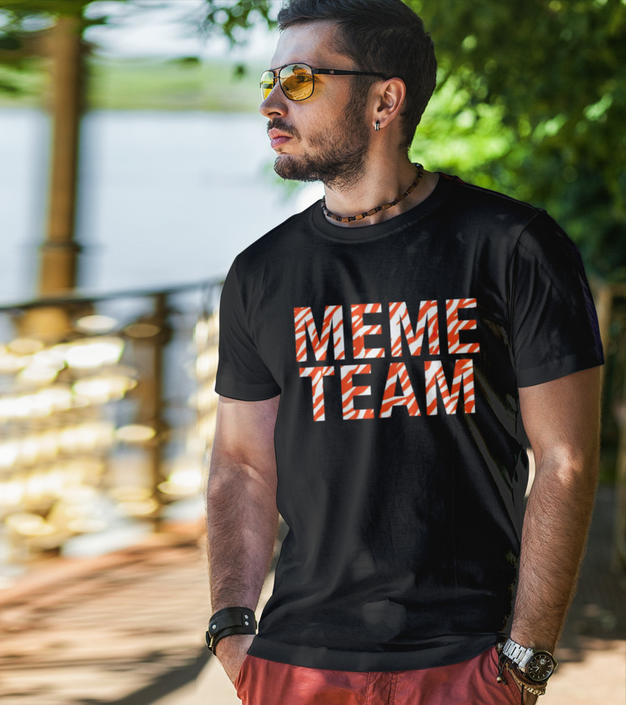 MEME TEAM Red And White Zebra Print T-Shirt
