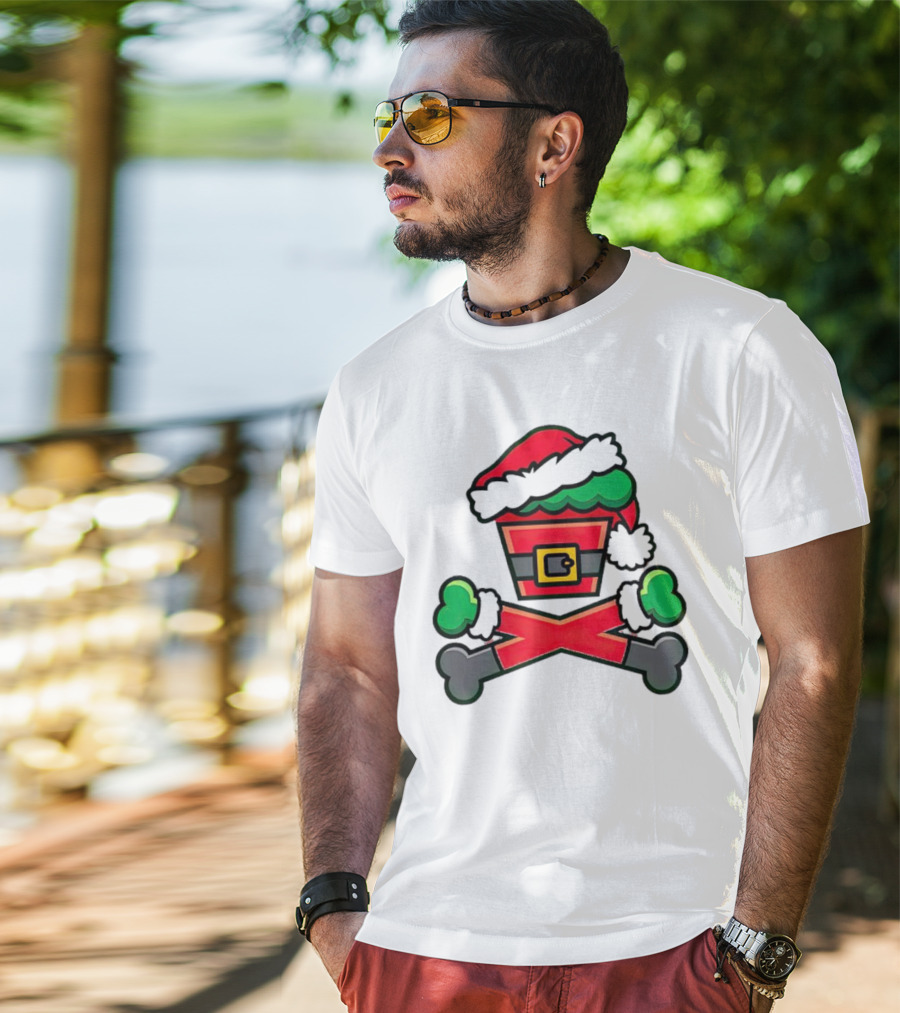 Johnny Cupcakes Jc Vault Grouchy Crossbones Christmas Santa Hat T-Shirt
