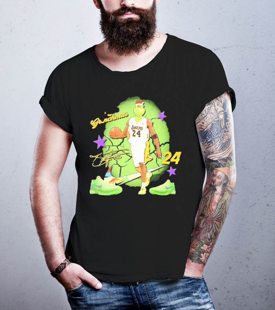 Lakers 24 Grinchmas Kobe Bryant Sneakers T-Shirt