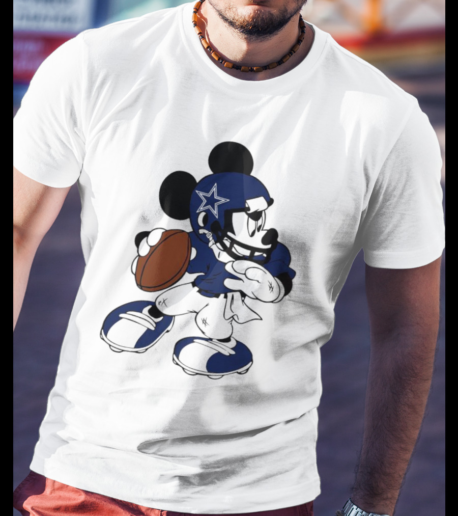 Mickey Mouse Dallas Cowboys Football Quarterback T-Shirt