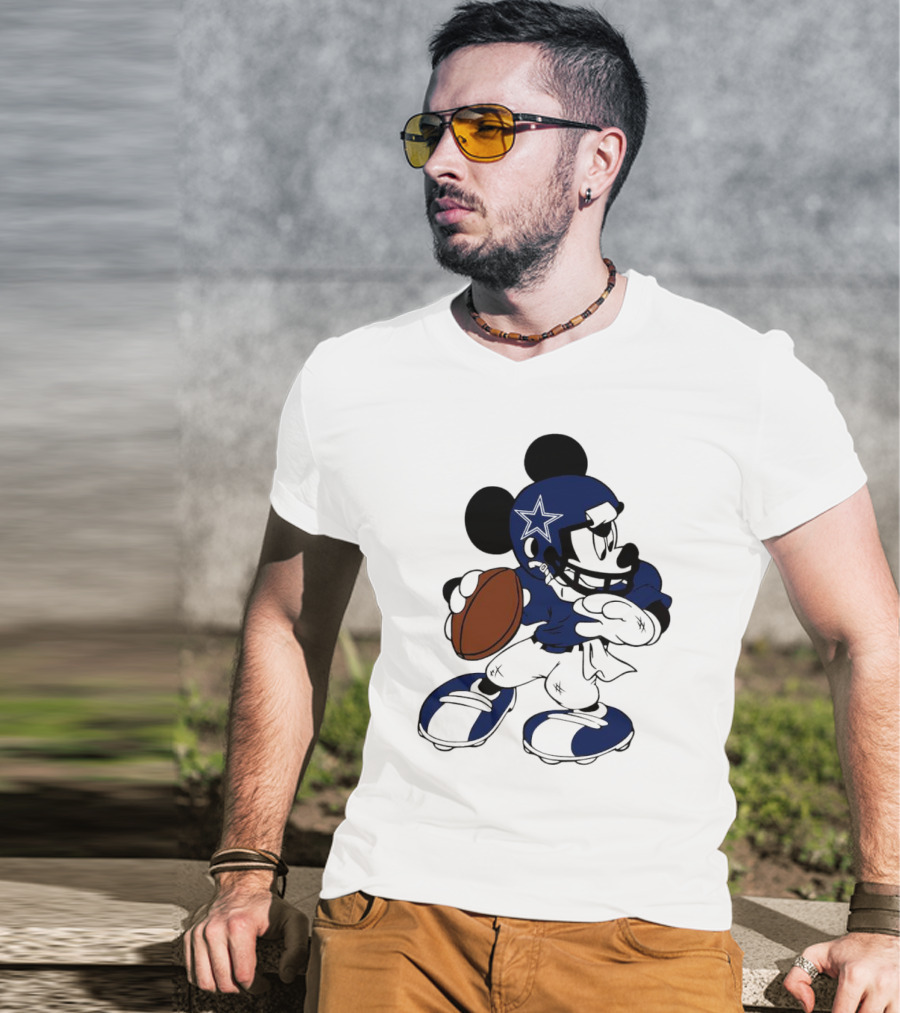 Mickey Mouse Dallas Cowboys Football Quarterback T-Shirt