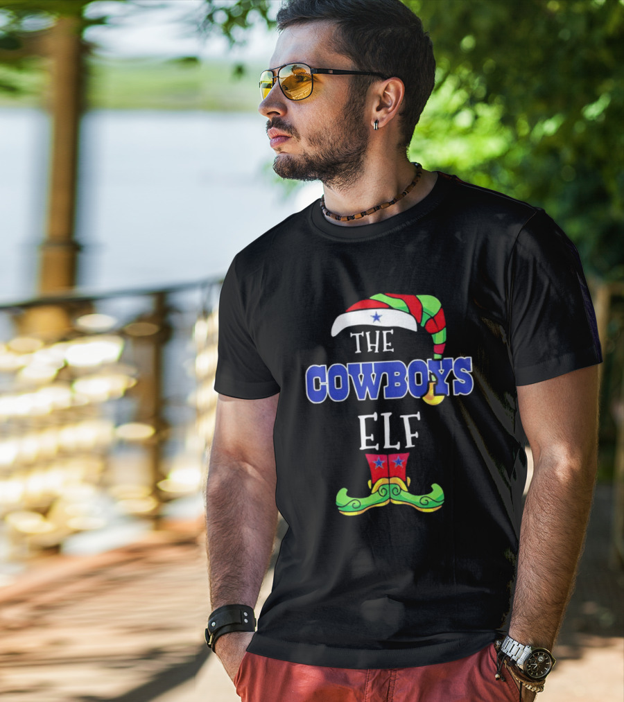 The Cowboys Elf Christmas Holiday Hat And Boots T-Shirt