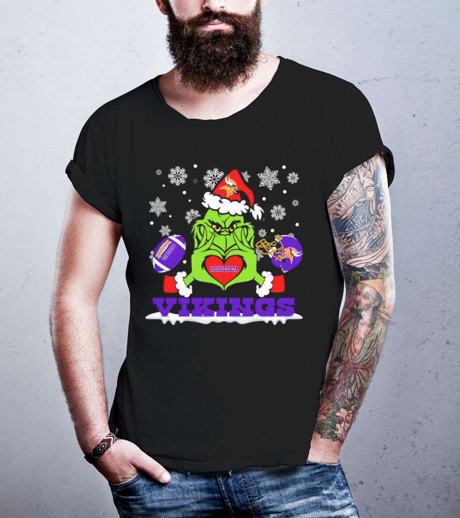 Santa Grinch Heart Minnesota Vikings Snowflakes Christmas Football Helmets T-Shirt