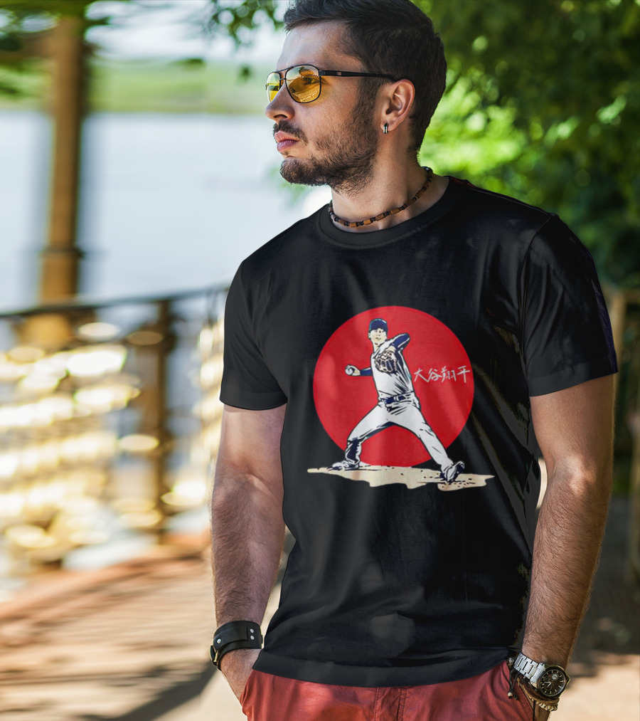 Shohei Ohtani Japanese Baseball Pitcher Icon Red Circle Kanji T-Shirt