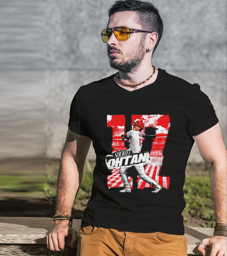 Shohei Ohtani Los Angeles Baseball 17 Cartoon Signature T-Shirt