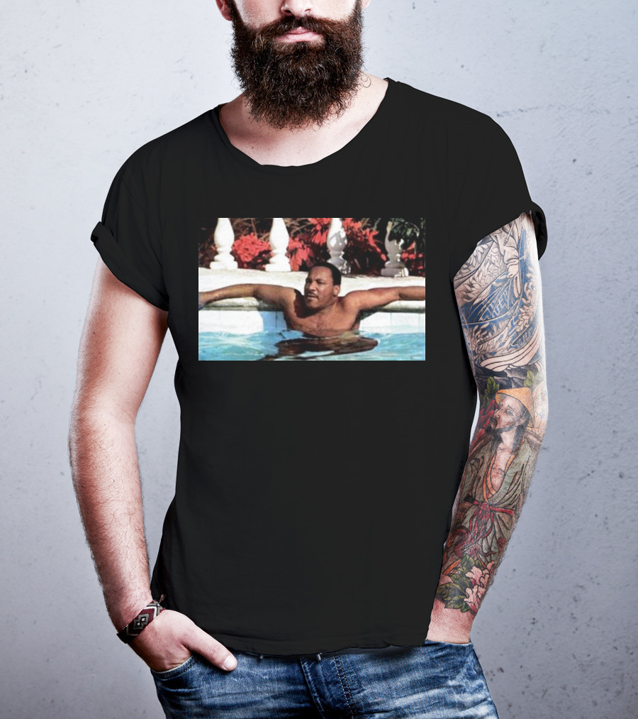 Martin Luther King Jr Relaxing In A Pool With Tropical Surroundings T-Shirt
