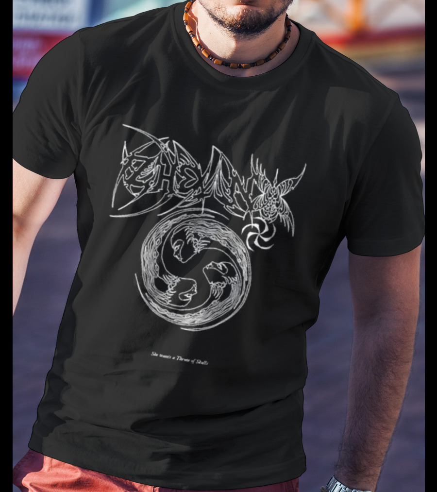 Zheani She Wants A Throne Of Skulls Circular T-Shirt