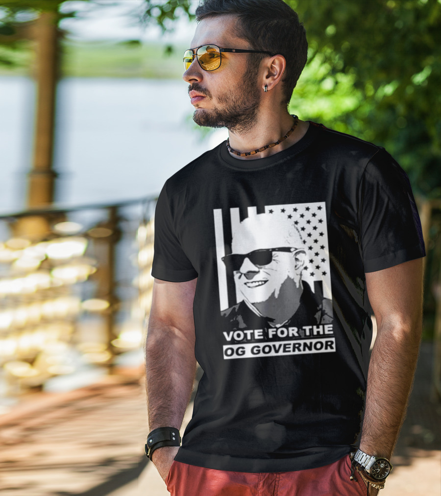 Vote For The OG Governor Larry Hogan With American Flag Background T-Shirt